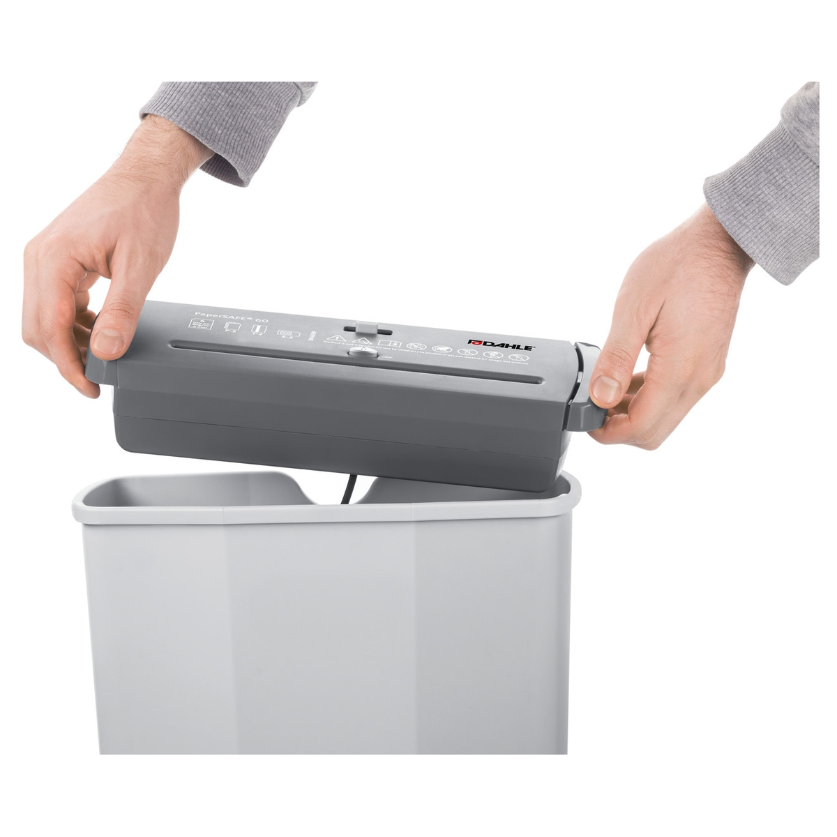 Partie supérieure soulevée du destructeur DAHLE PaperSAFE 60