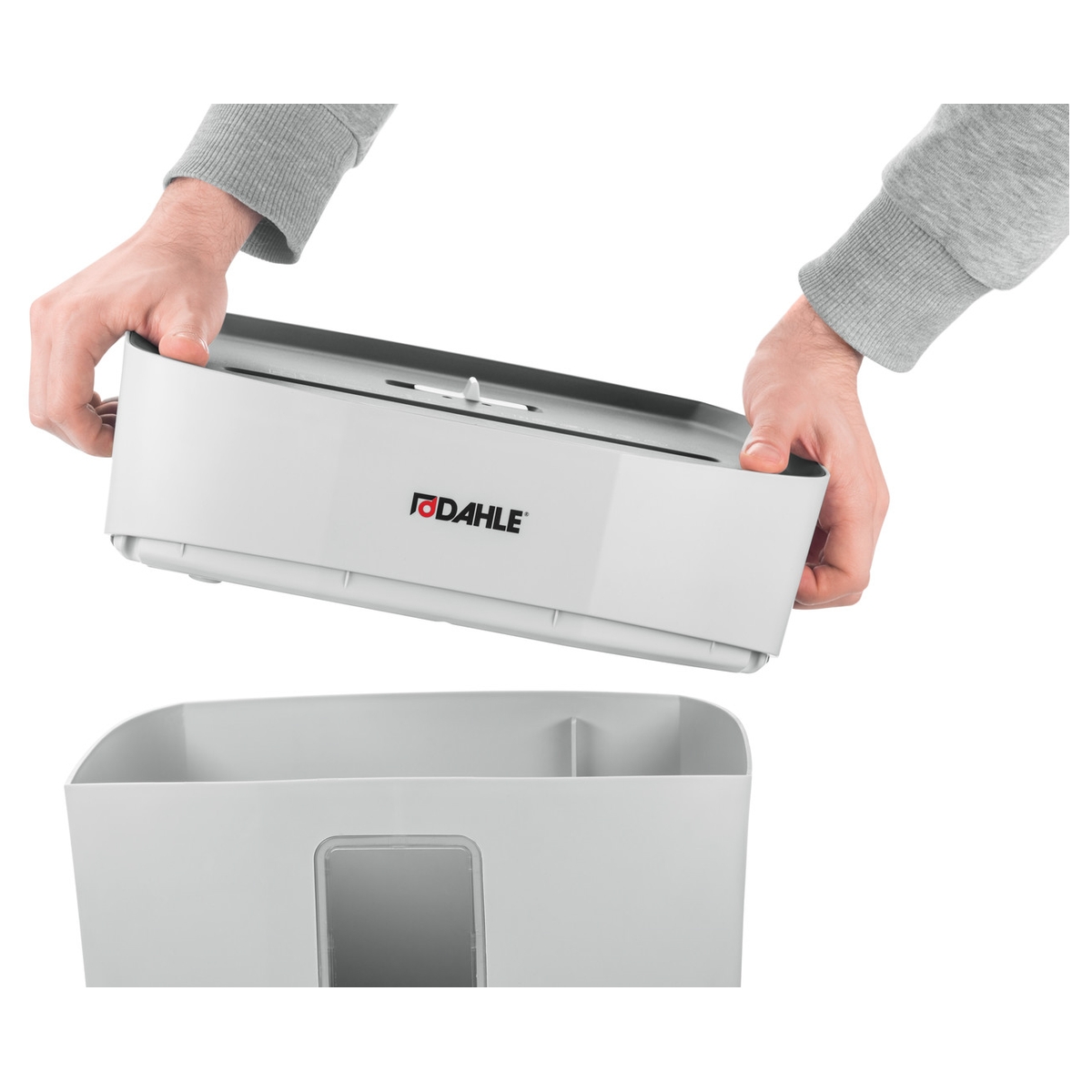 Partie supérieure soulevée du destructeur DAHLE PaperSAFE 100