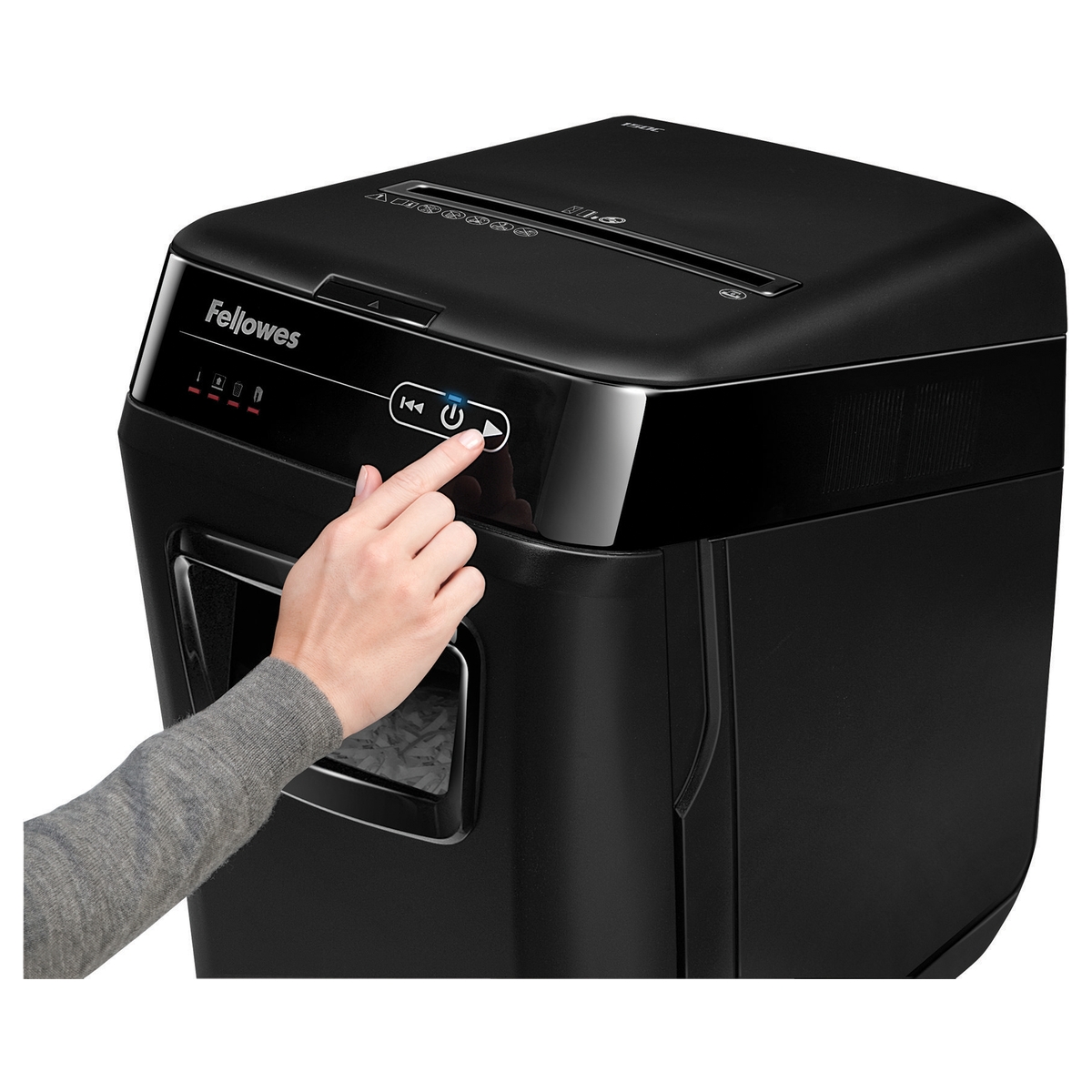 Mise en marche du destructeur FELLOWES AutoMax 200M depuis son panneau de commande